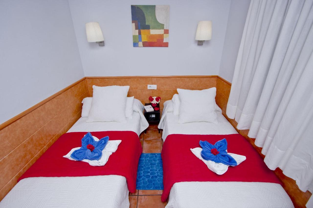 Barcelona City Rooms Екстер'єр фото